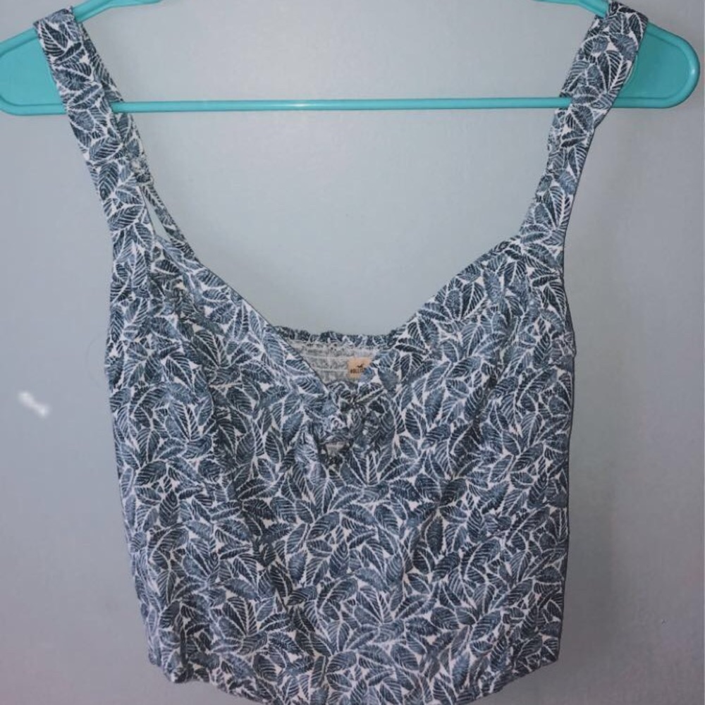 American Eagle crop top